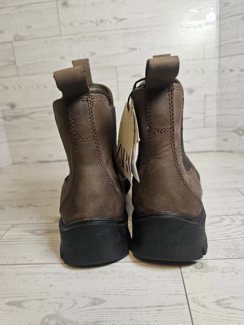 Zara Brown Leather Chelsea Boots Lug Sole Pull-On Ankle Boots Size 37 US 6.5 NWT